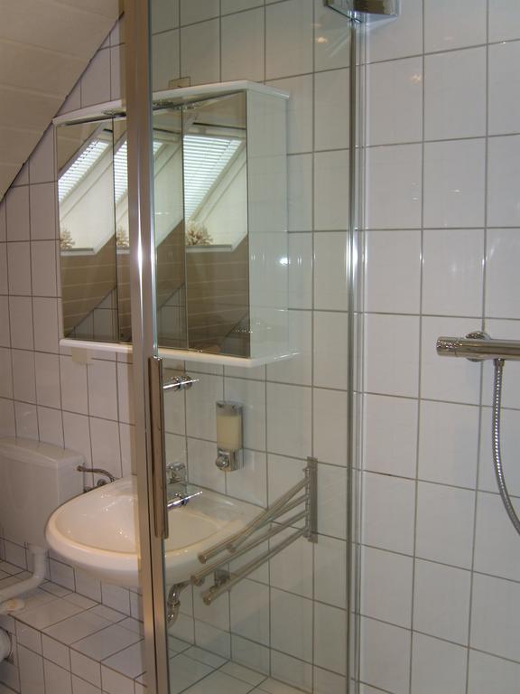 Ferienwohnung Leichlingen Kamer foto